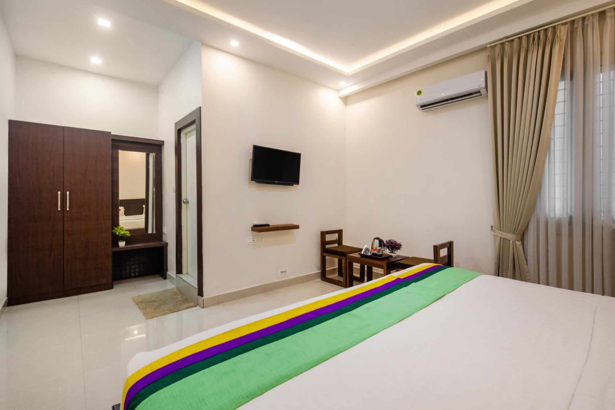 Treebo Sans Sarav Kushalnagar Hotel Madikeri Exterior foto